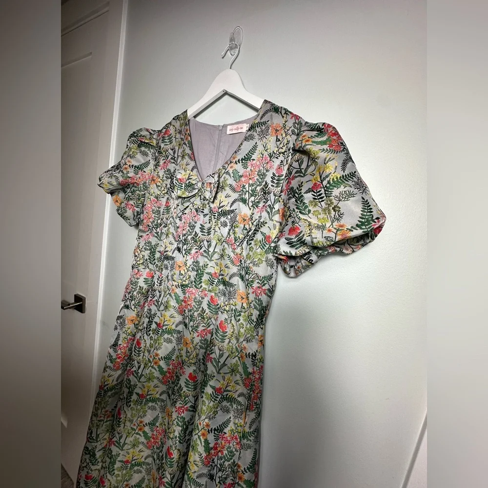NEW Ivy City Co Avalon Floral Brocade Midii Puff Sleeve Bow Dress Sz 16 - Picture 13 of 17